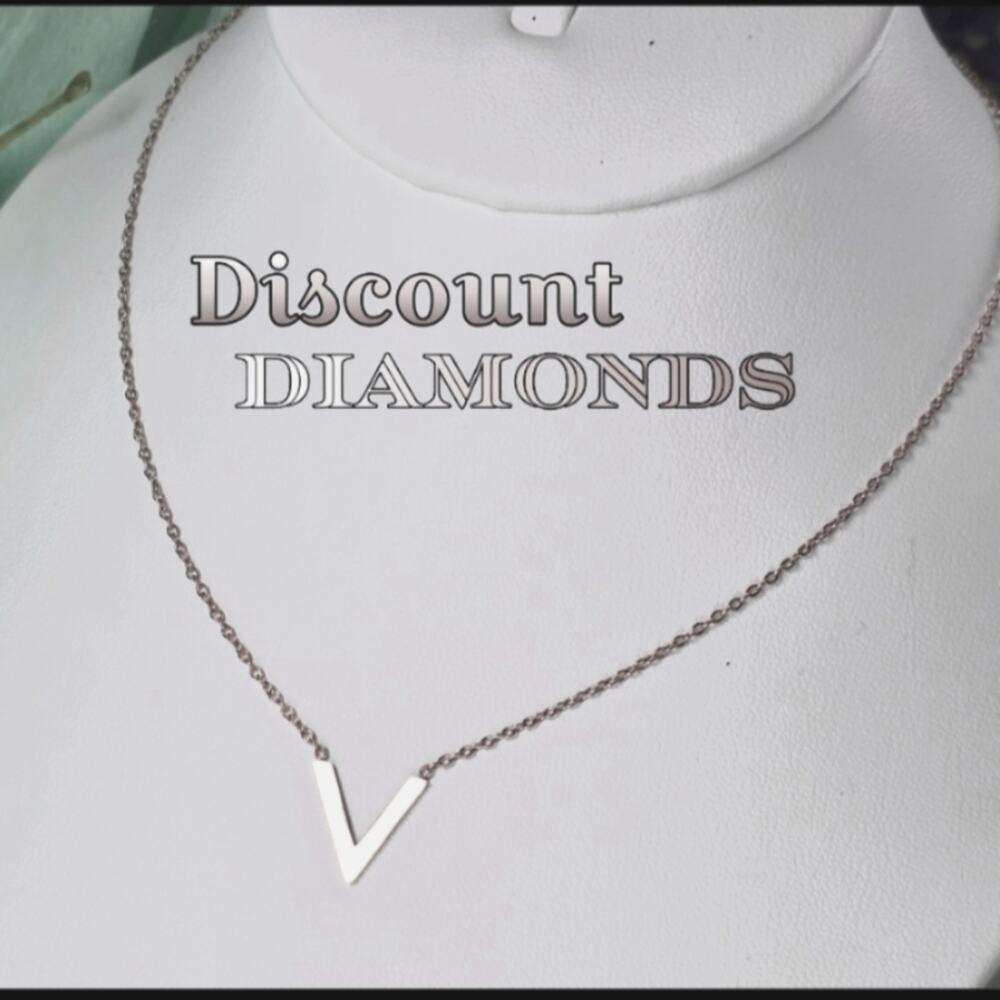 " V " Necklace Titanium White Gold Pendant Choker Necklace